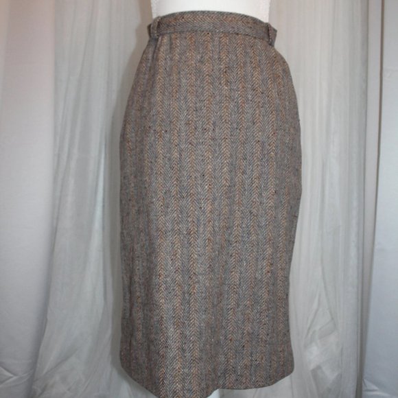 Hyde Park Wool Skirt - Picture 1 of 5
